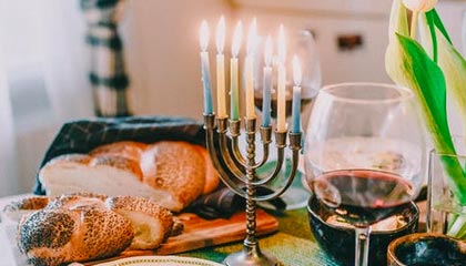 华体会hth网站-中国队成功晋级亚洲杯 再掀足球热潮，亚洲杯足球2021中国队