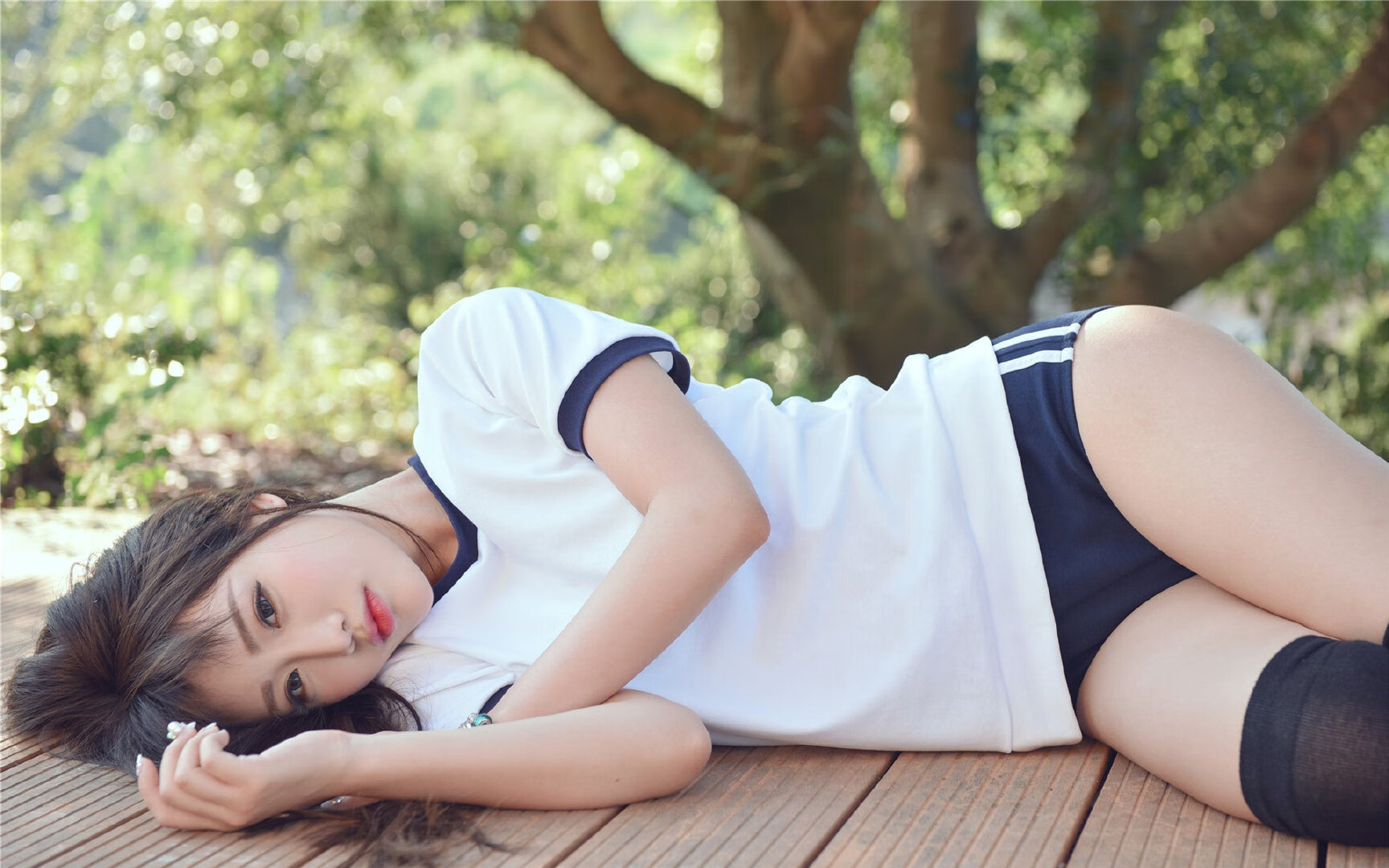 瑞士队门将费尔南德斯在巴黎奥运会上展现出高水平的扑救能力,费尔南德斯十佳球