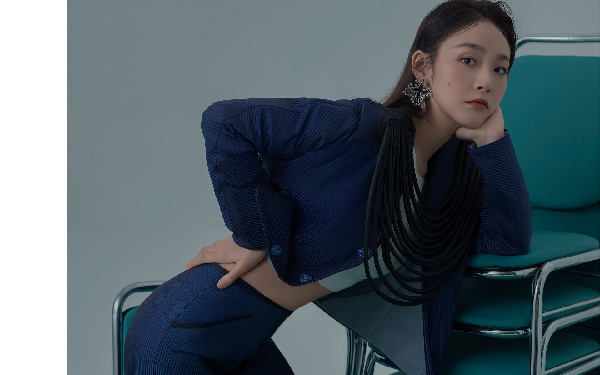 高价签约后：球队表现是否值得期待？，球队签约合同