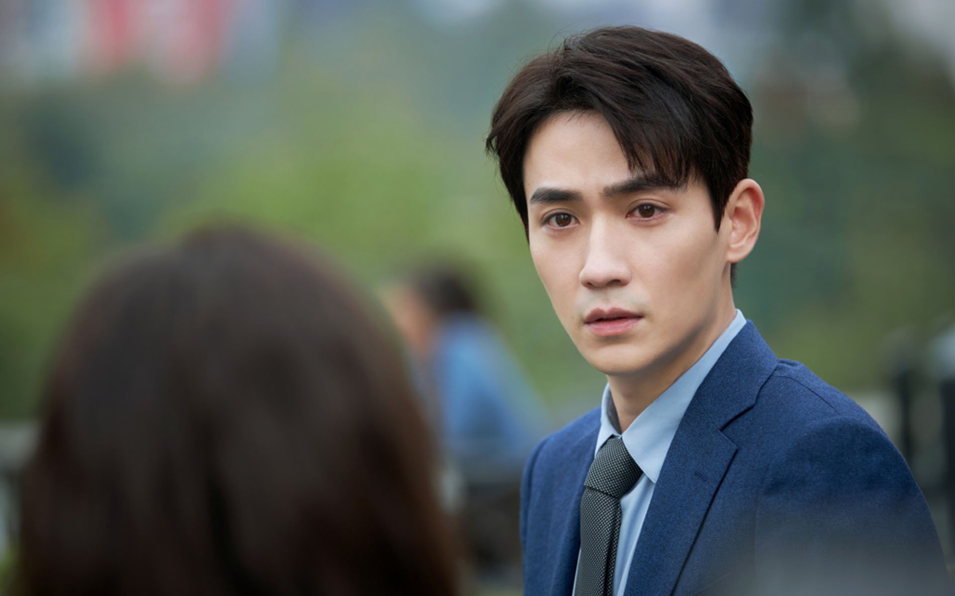 运动品牌推出联名球衣球迷购买热情高涨，球鞋联名款是什么意思